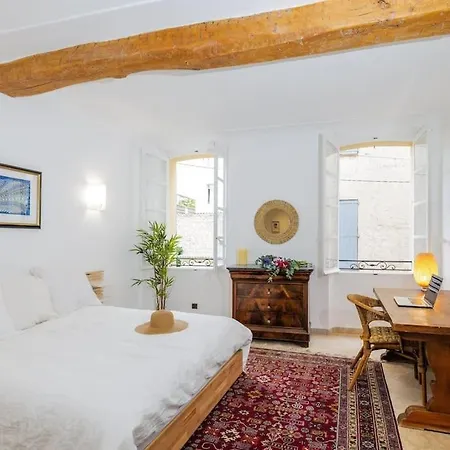 Apartment Gorgeous Newly Renovated In Heart Of Old Town *