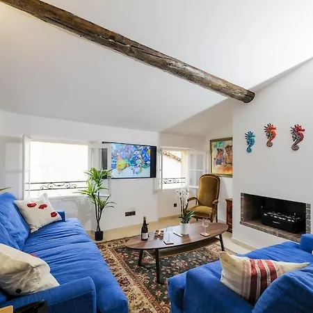 Gorgeous Newly Renovated In Heart Of Old Town * Antibes